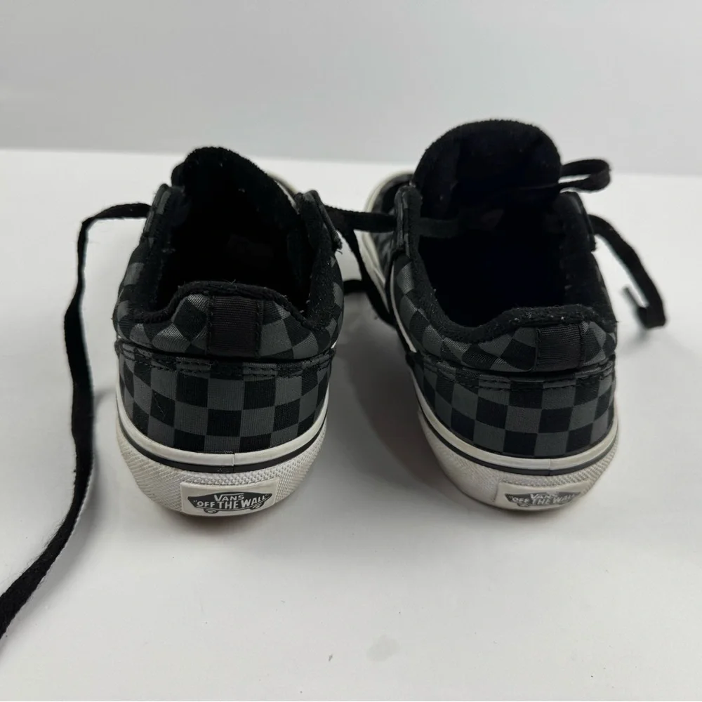 Vans Kids Sheldan low top sneakers youth size 3